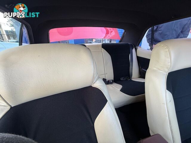 1977 FORD FALCON 500 XC SEDAN, 4 DOORS, 5 SEATS