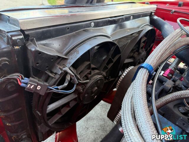 1977 FORD FALCON 500 XC SEDAN, 4 DOORS, 5 SEATS