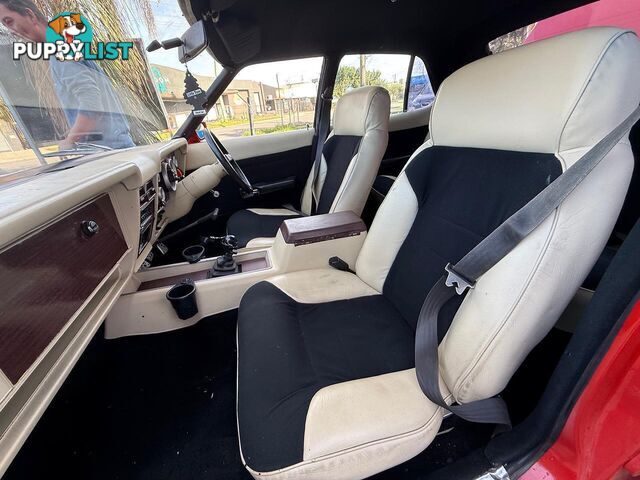 1977 FORD FALCON 500 XC SEDAN, 4 DOORS, 5 SEATS