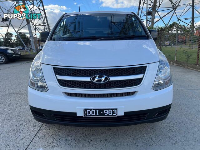 2014 HYUNDAI ILOAD CREW TQ MY15 COMMERCIAL, 4 DOORS, 6 SEATS