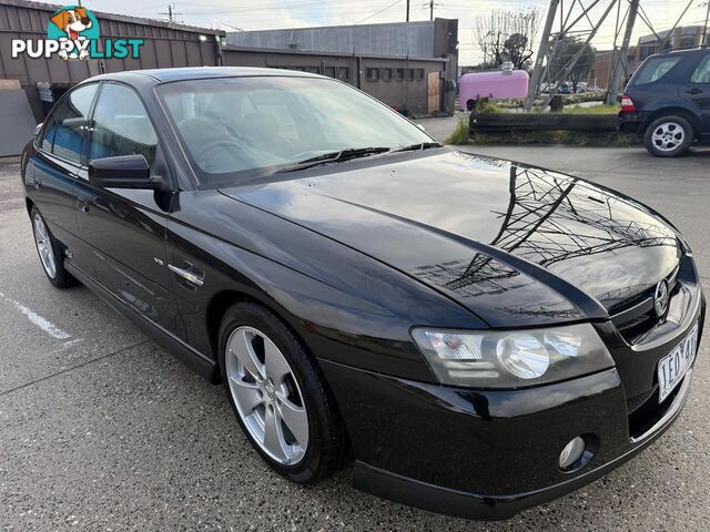 2005 HOLDEN COMMODORE SS VZ SEDAN, 4 DOORS, 5 SEATS