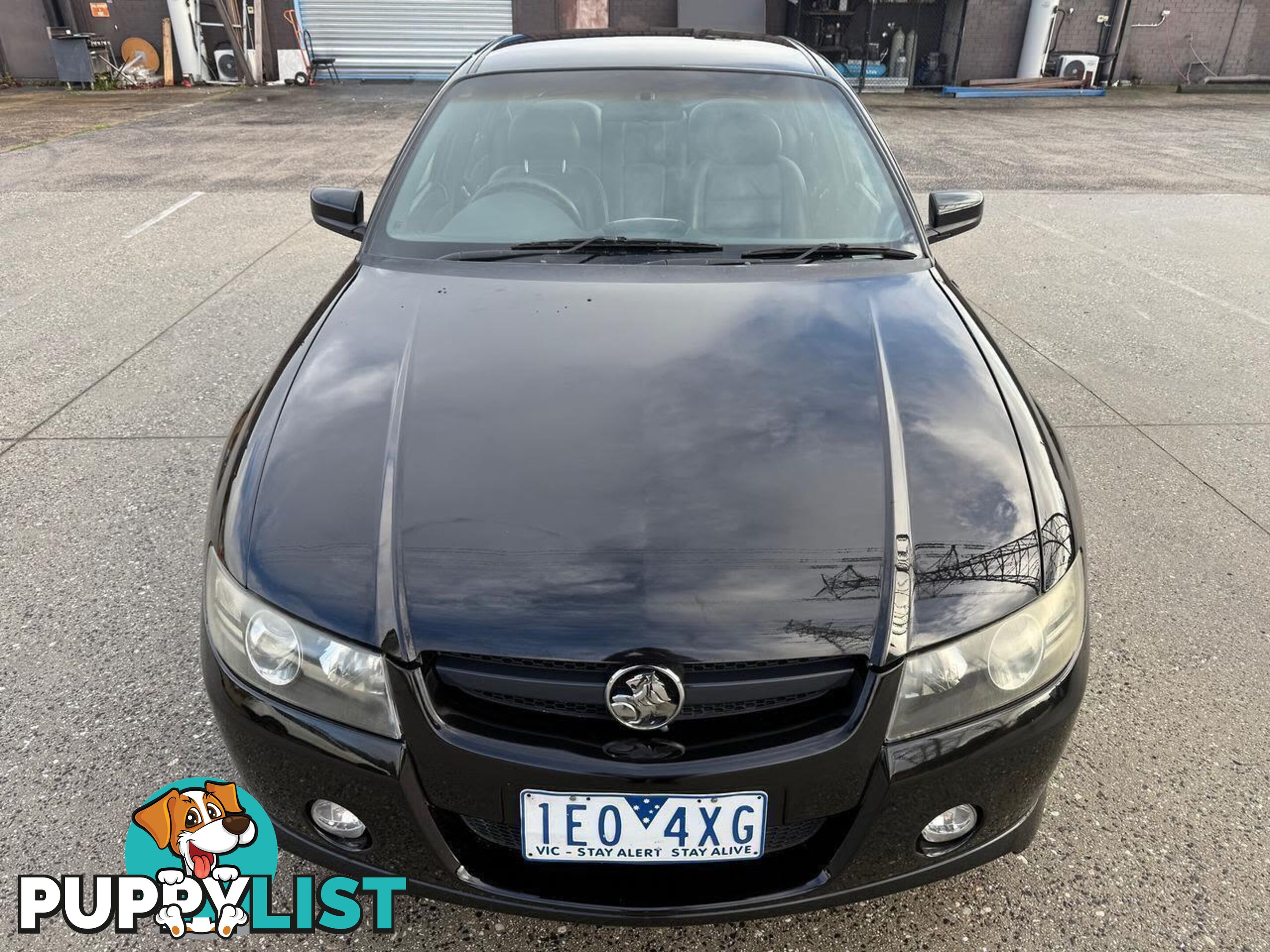 2005 HOLDEN COMMODORE SS VZ SEDAN, 4 DOORS, 5 SEATS