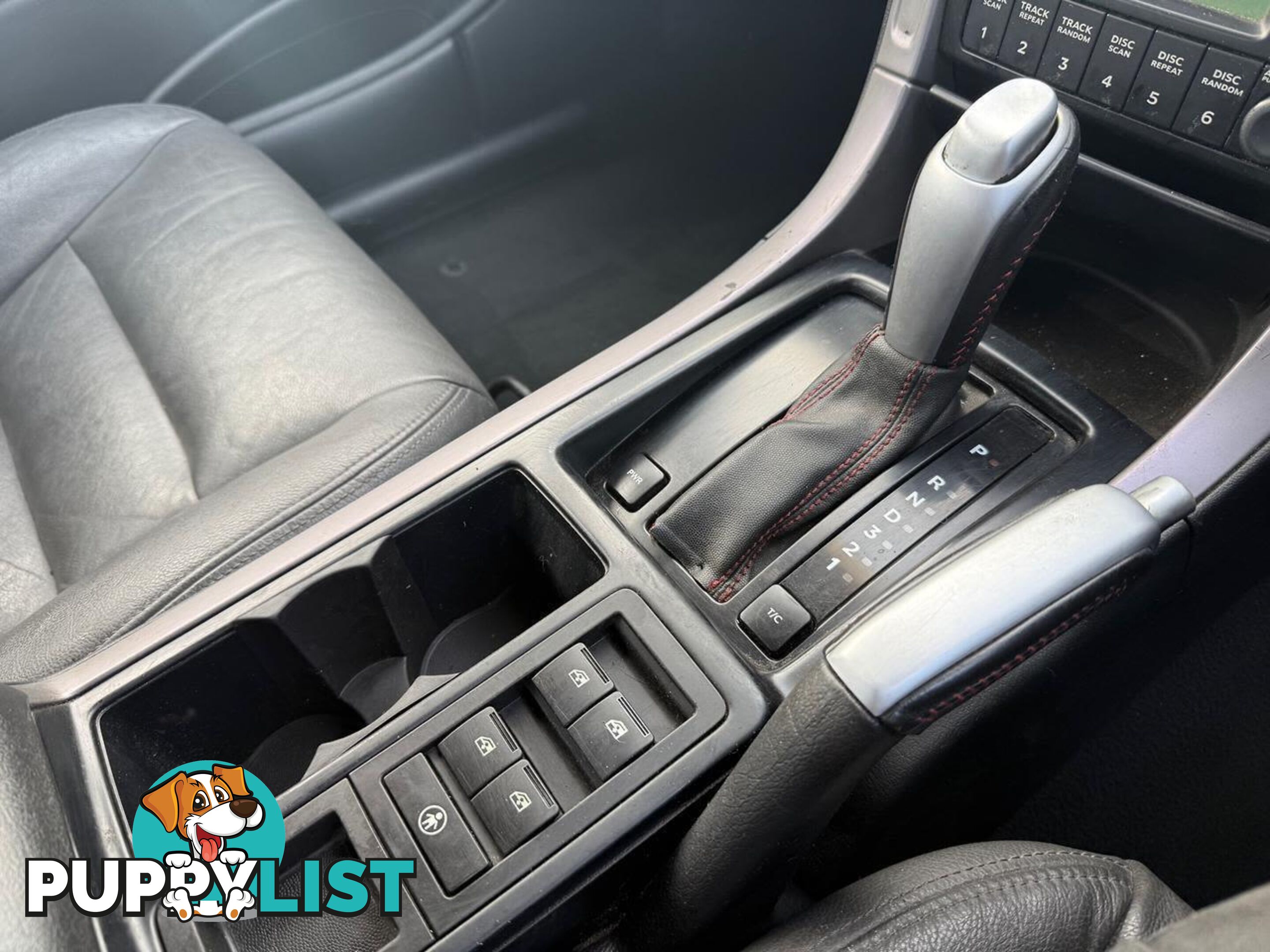 2005 HOLDEN COMMODORE SS VZ SEDAN, 4 DOORS, 5 SEATS