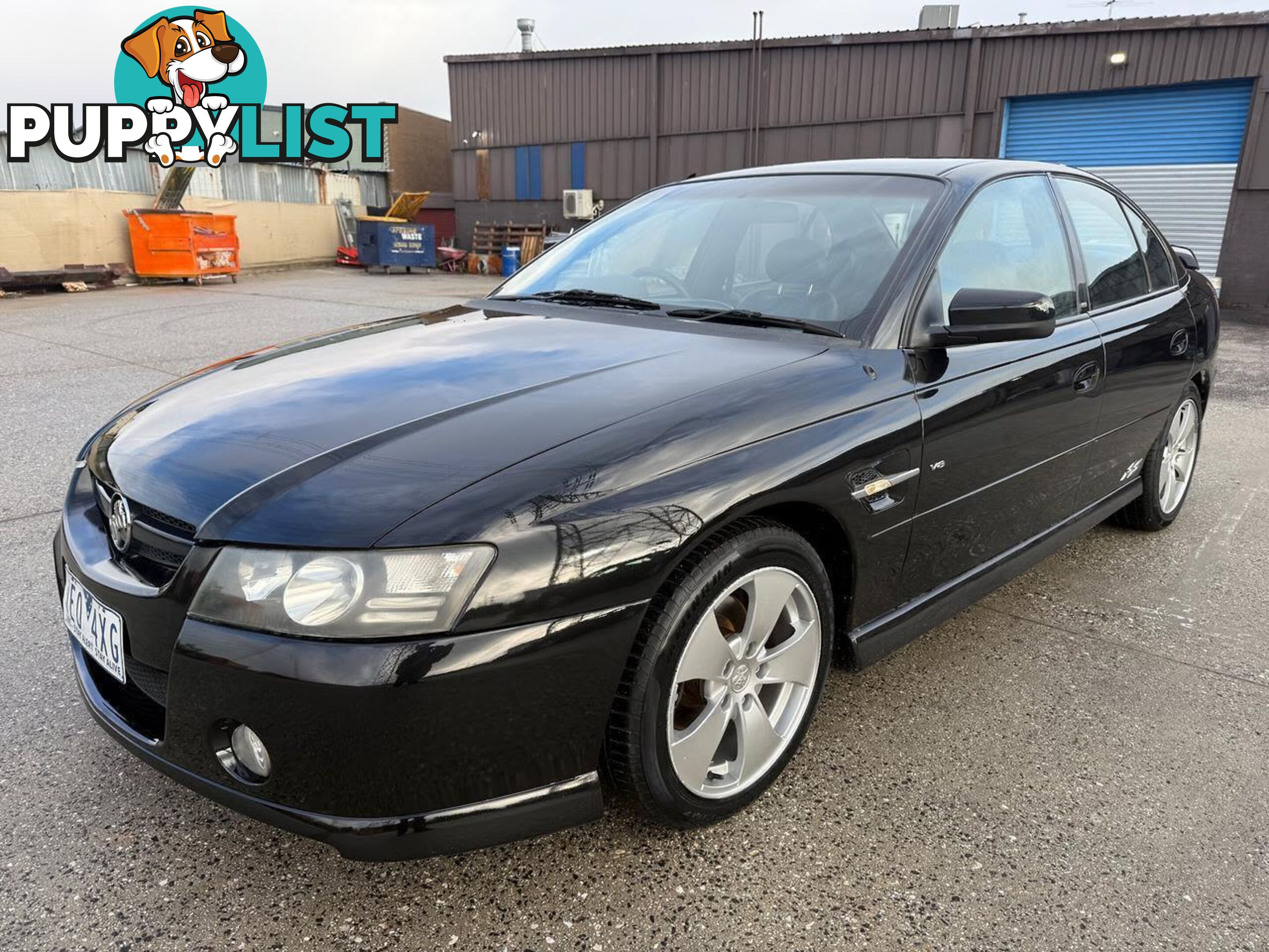 2005 HOLDEN COMMODORE SS VZ SEDAN, 4 DOORS, 5 SEATS