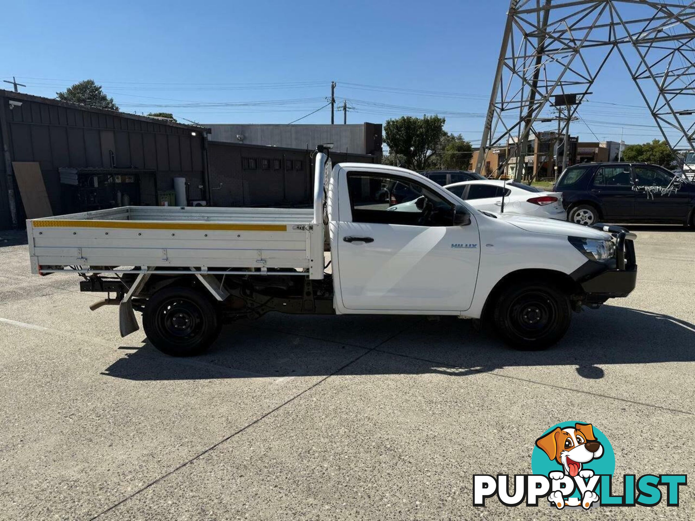 2019 TOYOTA HILUX WORKMATE GUN122R MY19 UTE TRAY, 2 DOORS, 2 SEATS