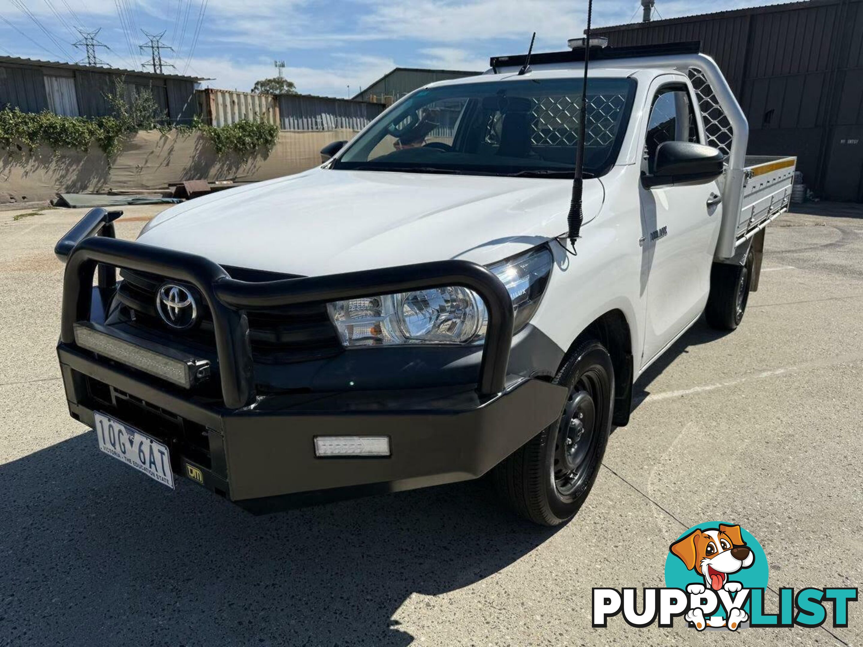 2019 TOYOTA HILUX WORKMATE GUN122R MY19 UTE TRAY, 2 DOORS, 2 SEATS