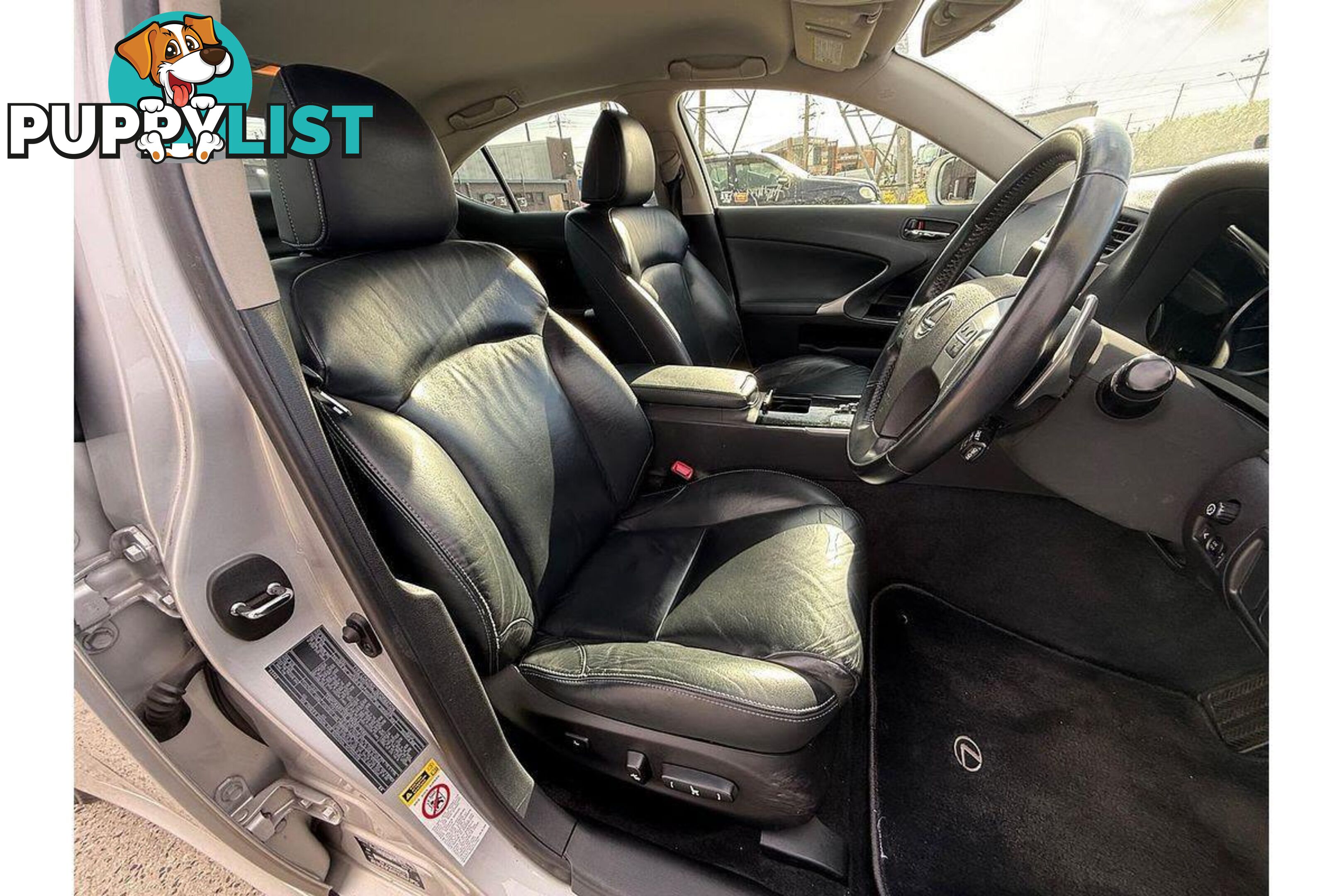 2011 LEXUS IS IS250 PRESTIGE R  SEDAN, 4 DOORS, 5 SEATS