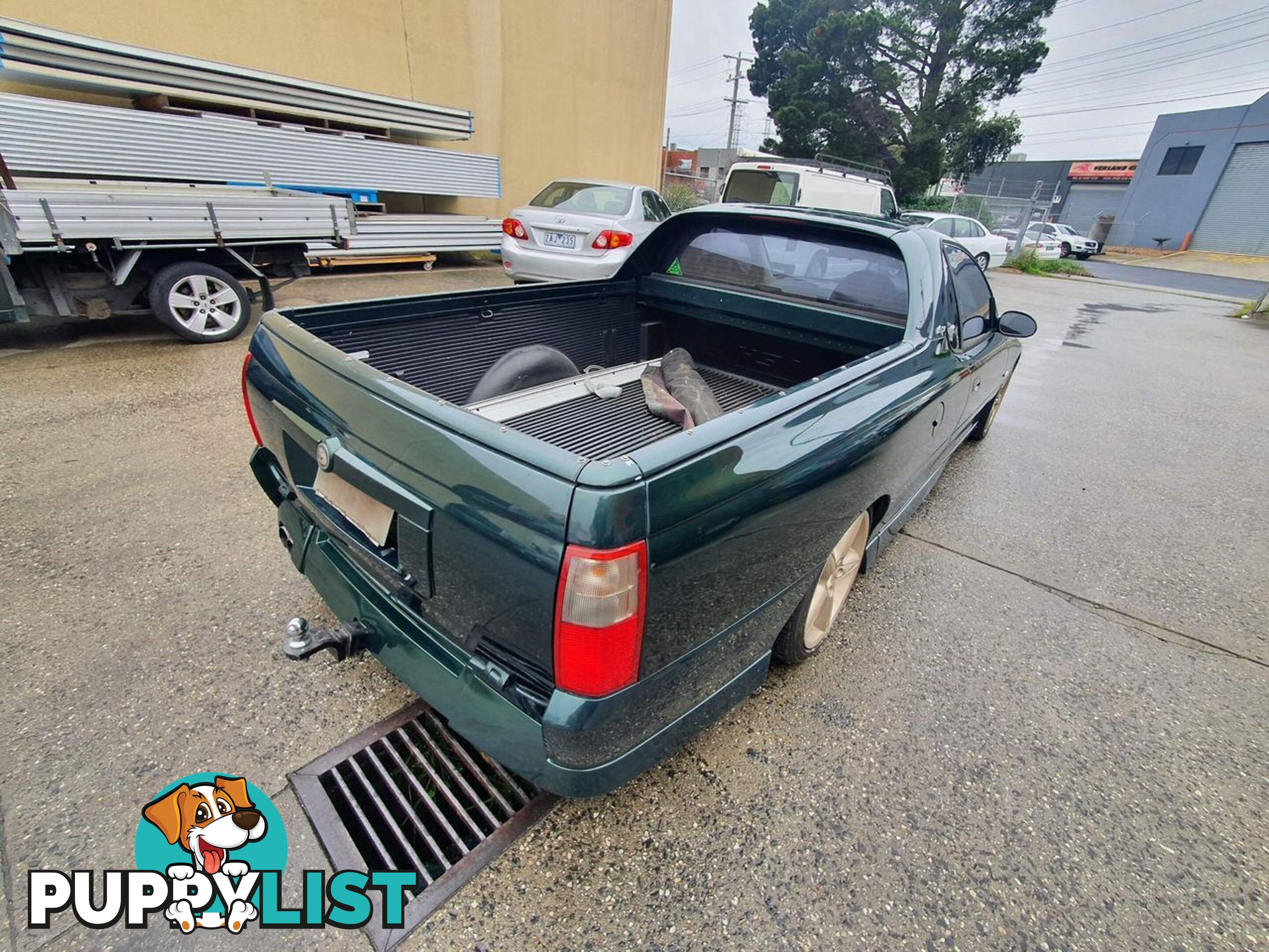 2002 HSV MALOO  VUII UTE TRAY, 2 DOORS, 2 SEATS