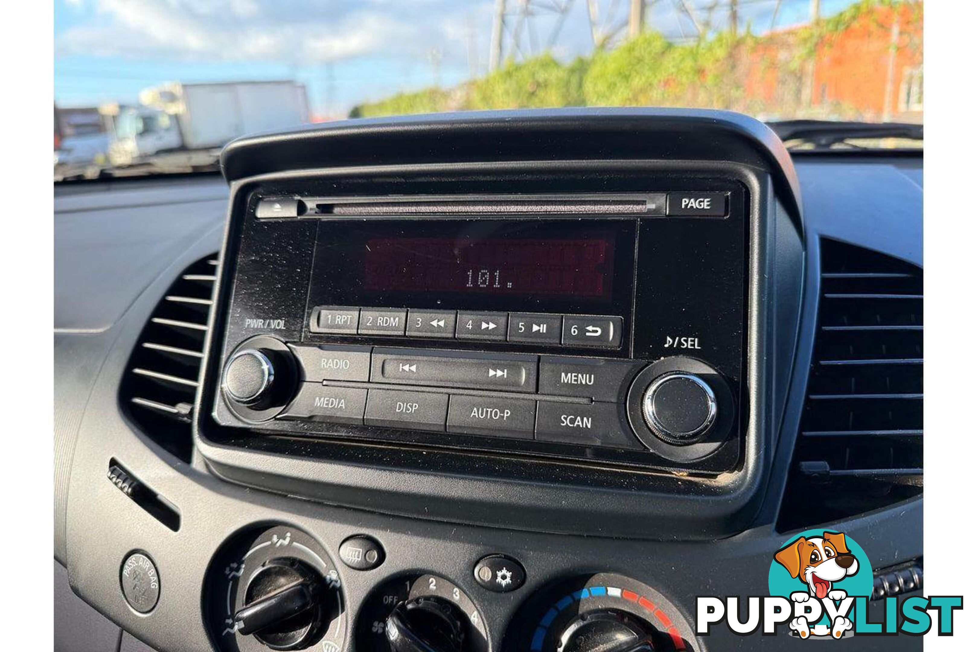2015 MITSUBISHI TRITON GLX 4X4  UTE TRAY, 4 DOORS, 5 SEATS
