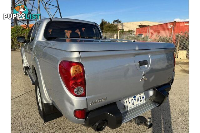 2015 MITSUBISHI TRITON GLX 4X4  UTE TRAY, 4 DOORS, 5 SEATS