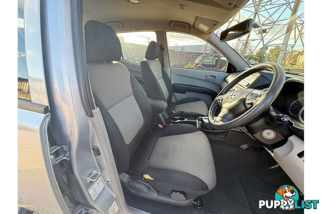 2015 MITSUBISHI TRITON GLX 4X4  UTE TRAY, 4 DOORS, 5 SEATS