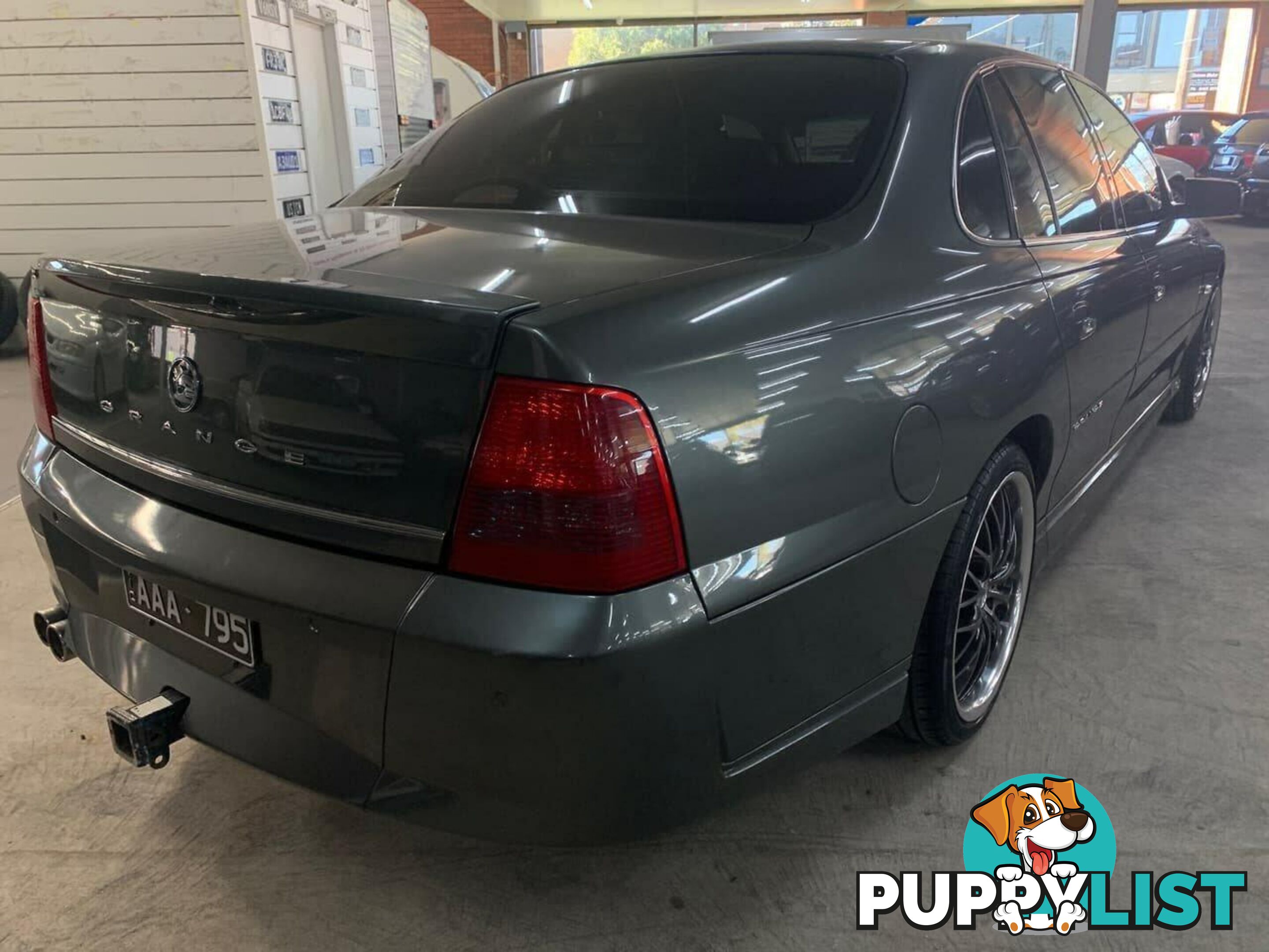 2003 HSV GRANGE  WK SEDAN, 4 DOORS, 5 SEATS