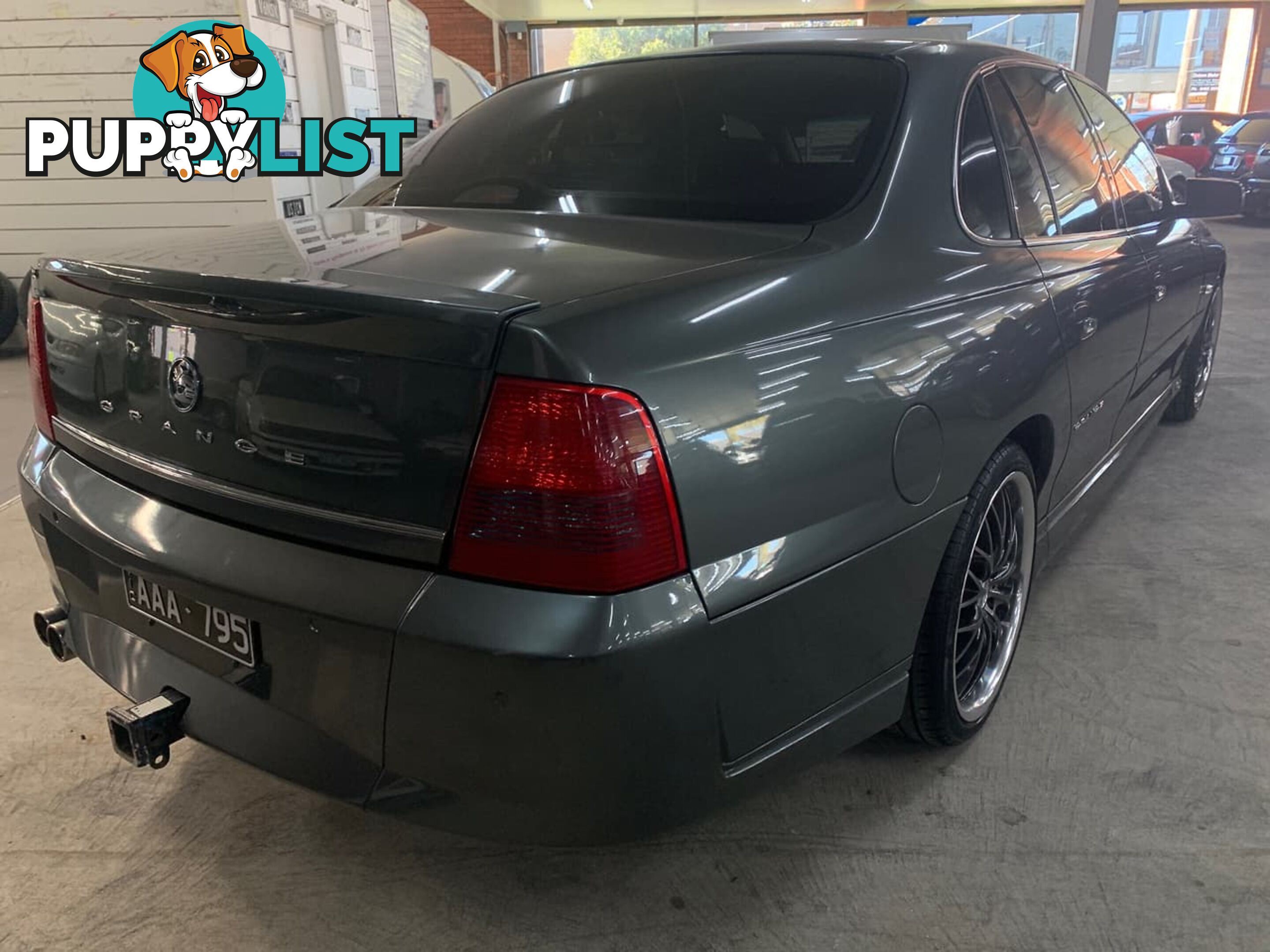 2003 HSV GRANGE  WK SEDAN, 4 DOORS, 5 SEATS