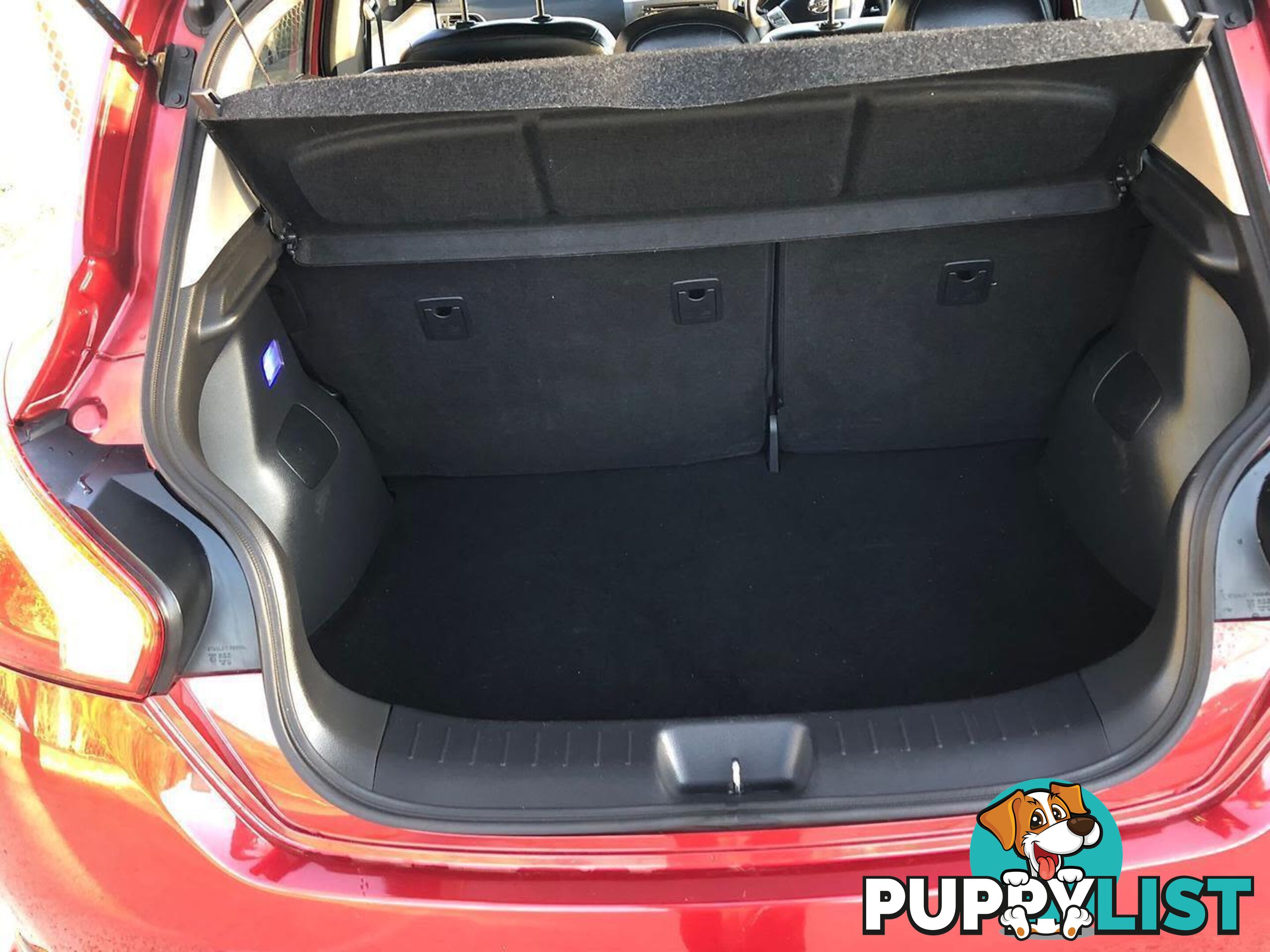 2013 NISSAN PULSAR SSS C12 HATCH, 5 DOORS, 5 SEATS