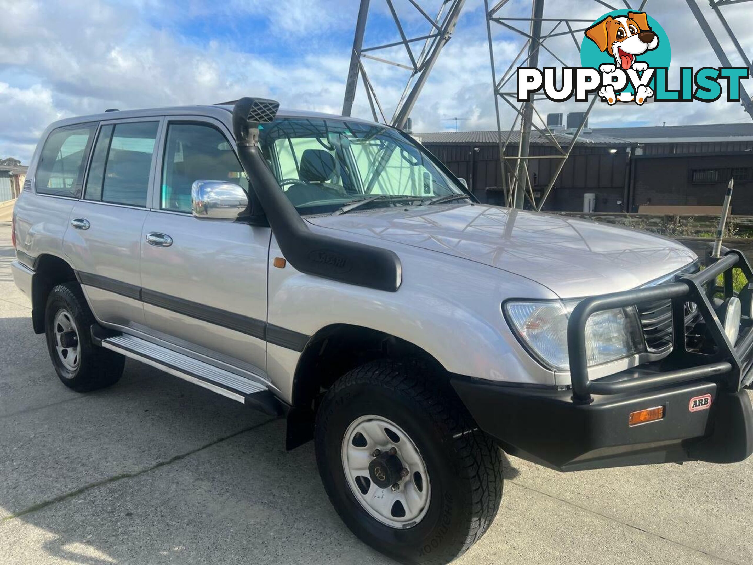 2001 TOYOTA LANDCRUISER GXL (4X4) HDJ100R SUV, 4 DOORS, 8 SEATS