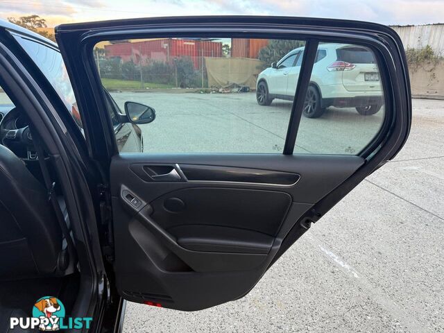 2011 VOLKSWAGEN GOLF GTI 1K MY12 HATCH, 5 DOORS, 5 SEATS