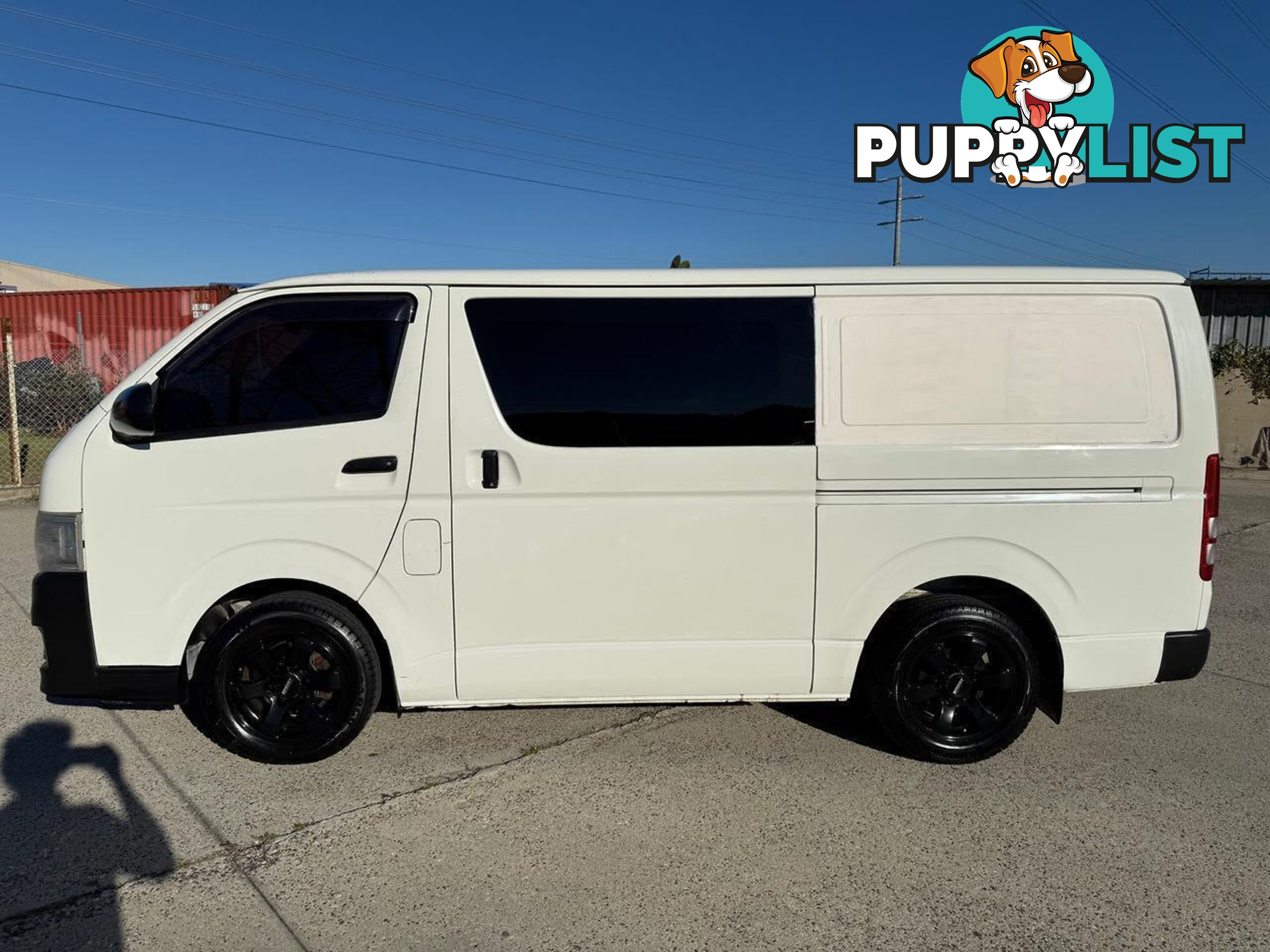 2013 TOYOTA HIACE   -