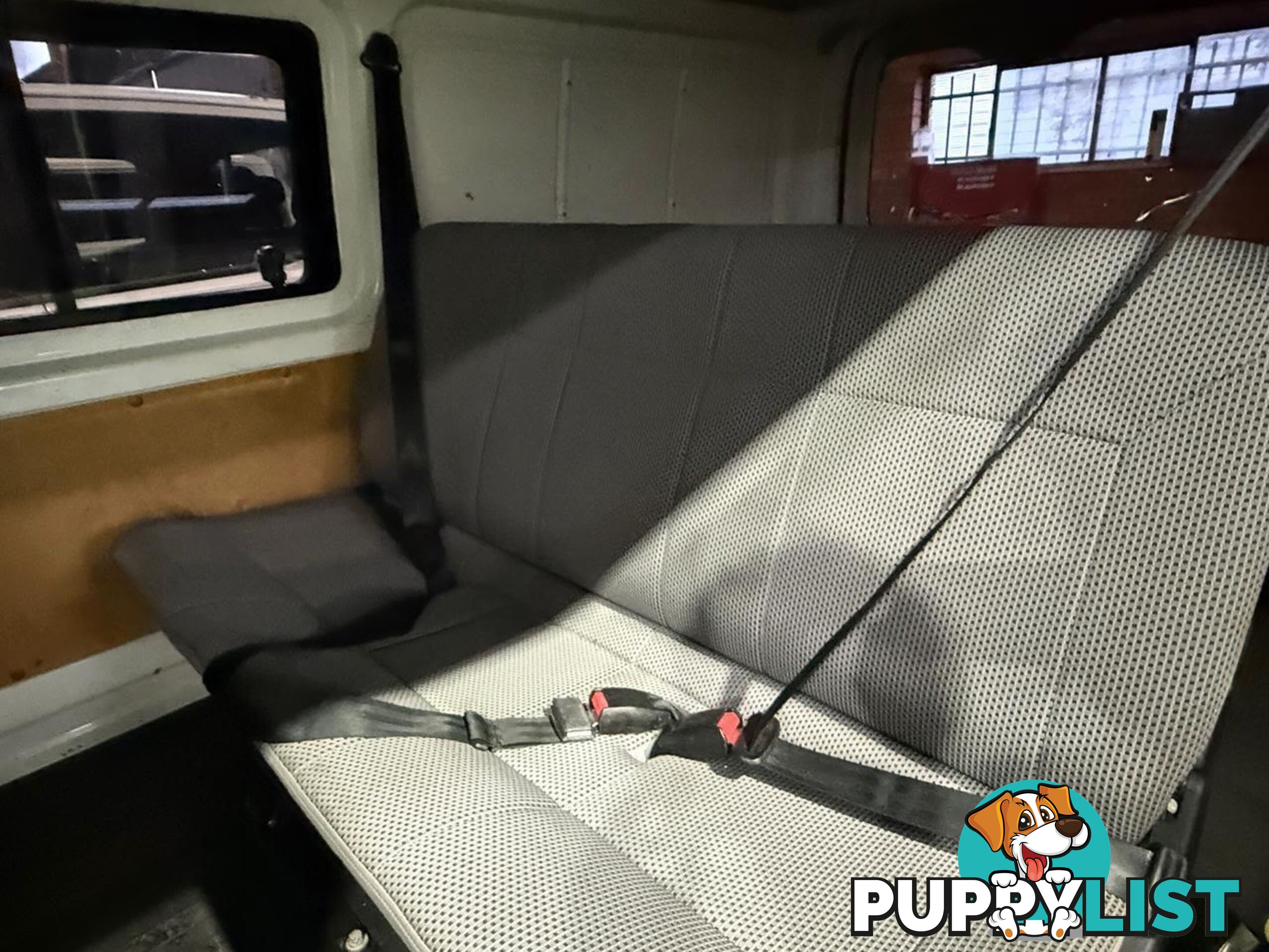 2013 TOYOTA HIACE   -