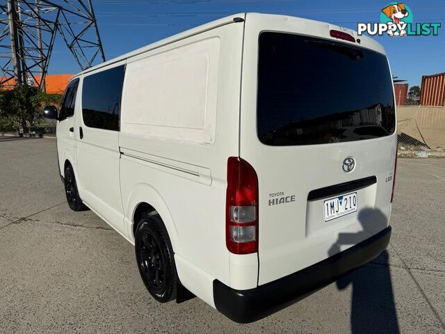 2013 TOYOTA HIACE   -