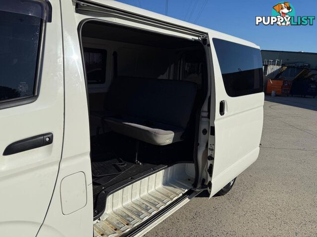 2013 TOYOTA HIACE   -