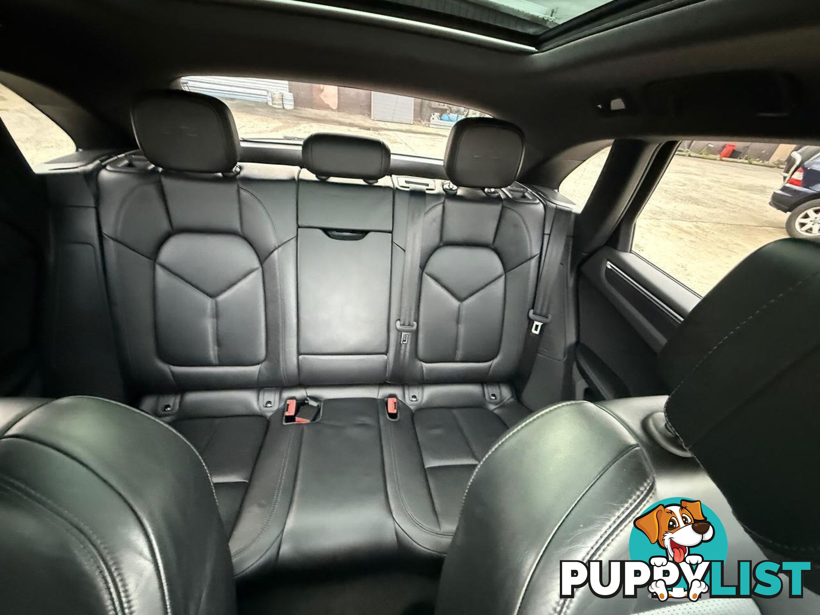 2017 PORSCHE MACAN GTS 95B MY18 SUV, 4 DOORS, 5 SEATS