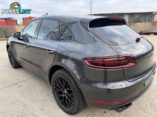 2017 PORSCHE MACAN GTS 95B MY18 SUV, 4 DOORS, 5 SEATS