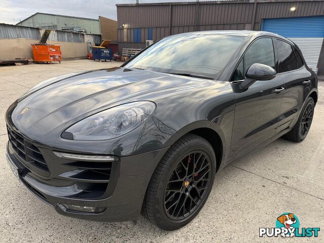 2017 PORSCHE MACAN GTS 95B MY18 SUV, 4 DOORS, 5 SEATS