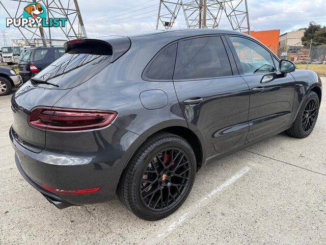 2017 PORSCHE MACAN GTS 95B MY18 SUV, 4 DOORS, 5 SEATS