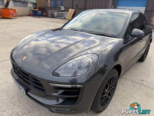 2017 PORSCHE MACAN GTS 95B MY18 SUV, 4 DOORS, 5 SEATS