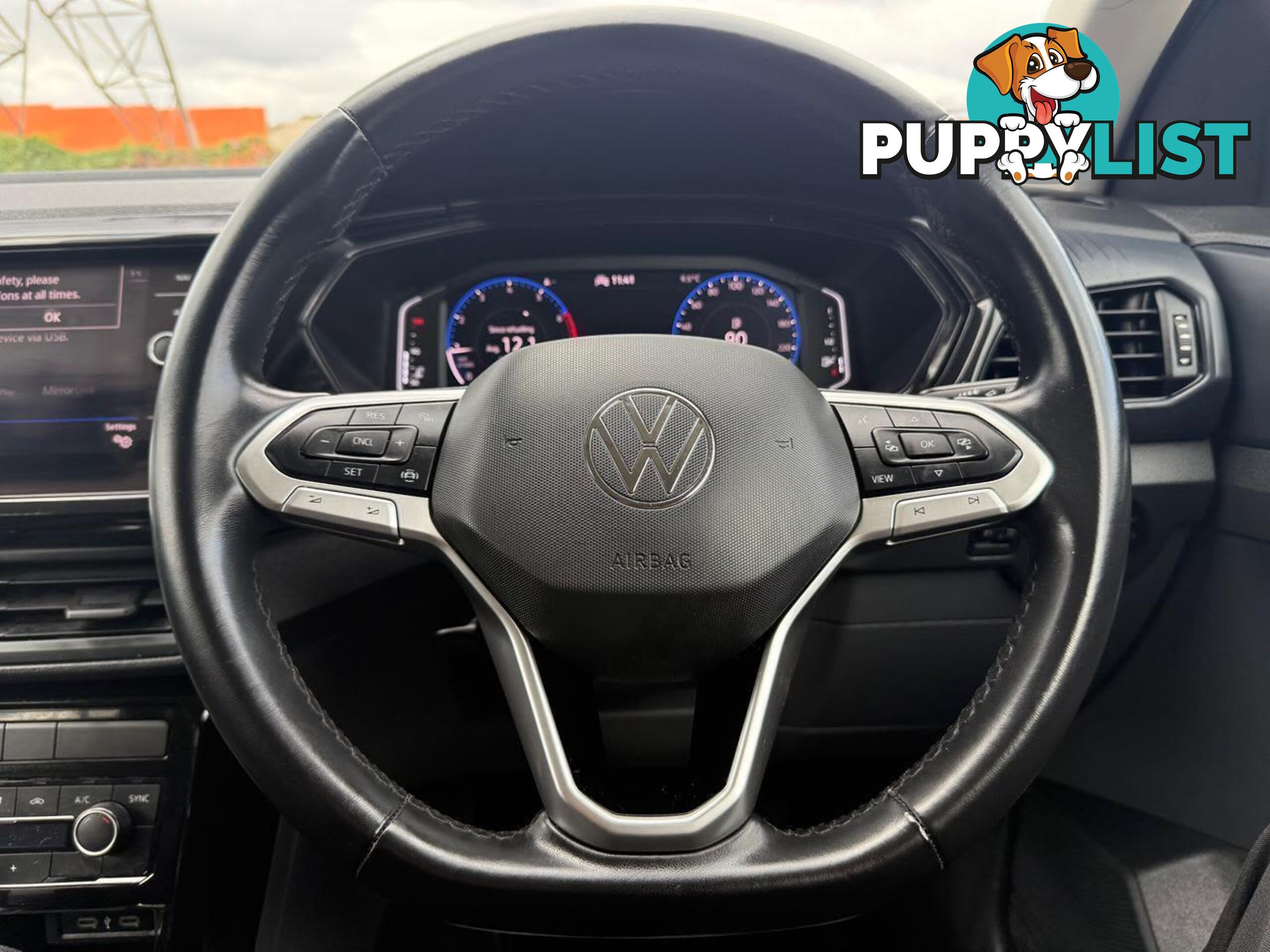 2021 VOLKSWAGEN T-CROSS CITYLIFE (BAMBOO GARDEN THEME) MY21 SUV, 4 DOORS, 5 SEATS
