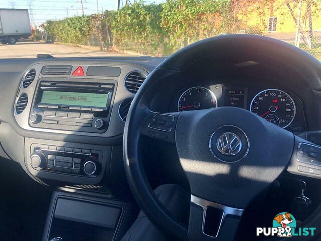 2011 VOLKSWAGEN TIGUAN 125 TSI 5NC MY11 SUV, 4 DOORS, 5 SEATS