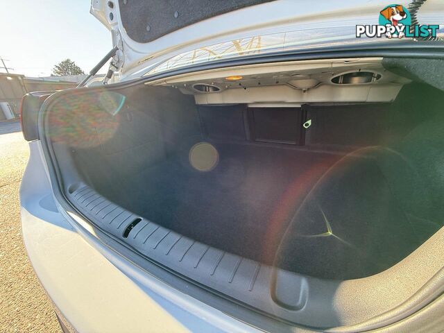 2014 HOLDEN CALAIS V VF MY15 SEDAN, 4 DOORS, 5 SEATS