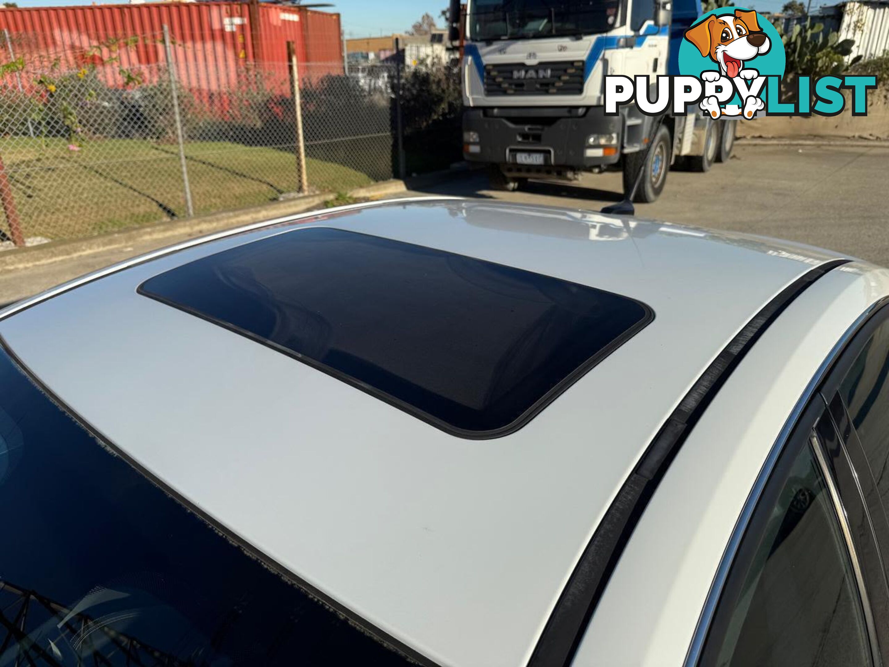 2014 HOLDEN CALAIS V VF MY15 SEDAN, 4 DOORS, 5 SEATS