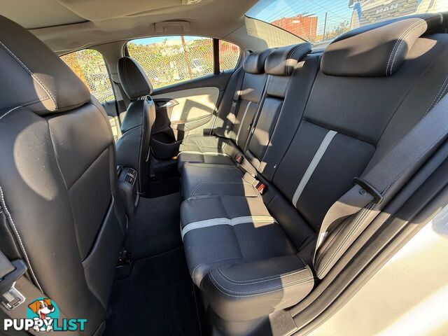 2014 HOLDEN CALAIS V VF MY15 SEDAN, 4 DOORS, 5 SEATS