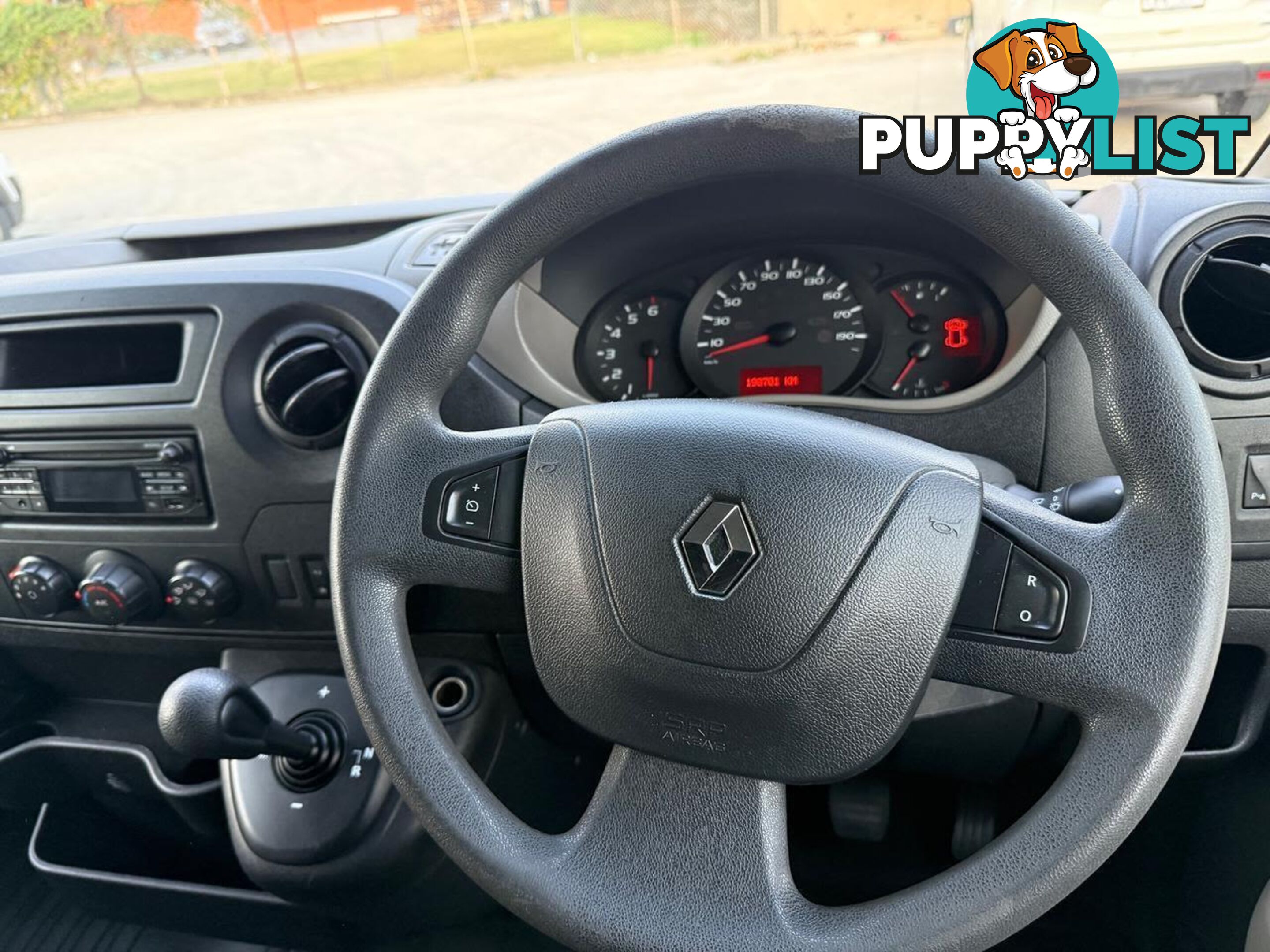 2017 RENAULT MASTER LOW ROOF SWB AMT  -