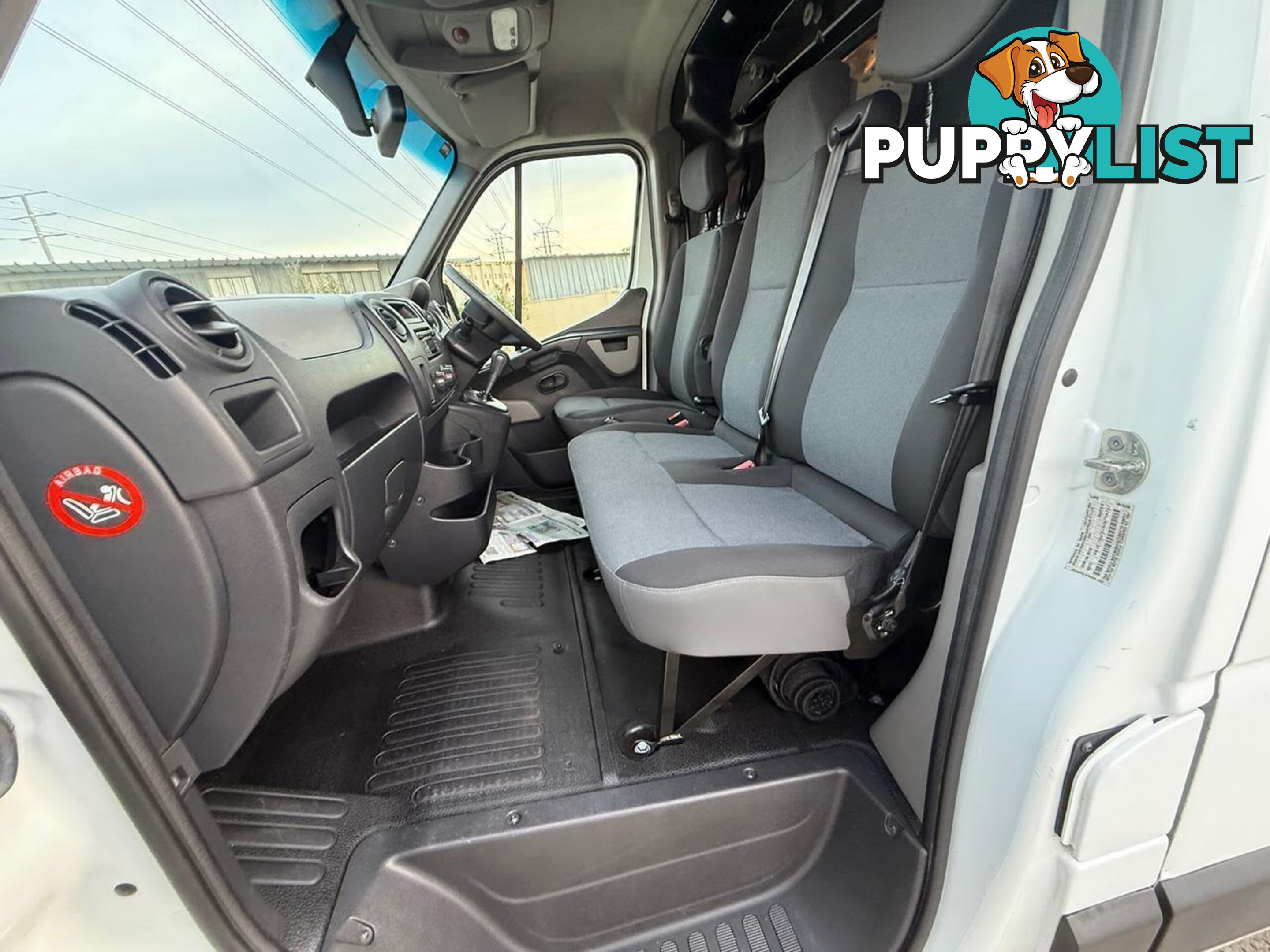 2017 RENAULT MASTER LOW ROOF SWB AMT  -