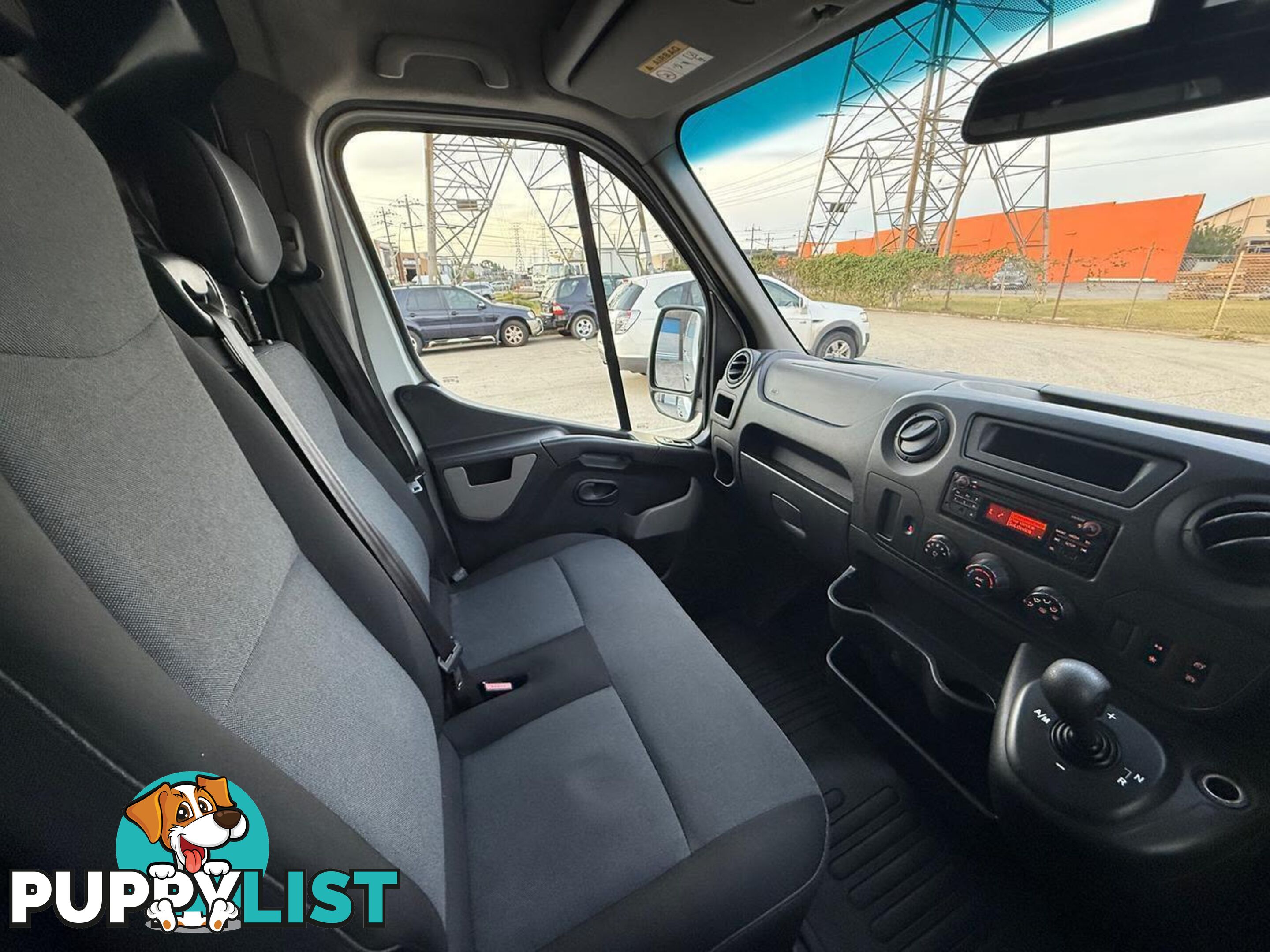 2017 RENAULT MASTER LOW ROOF SWB AMT  -