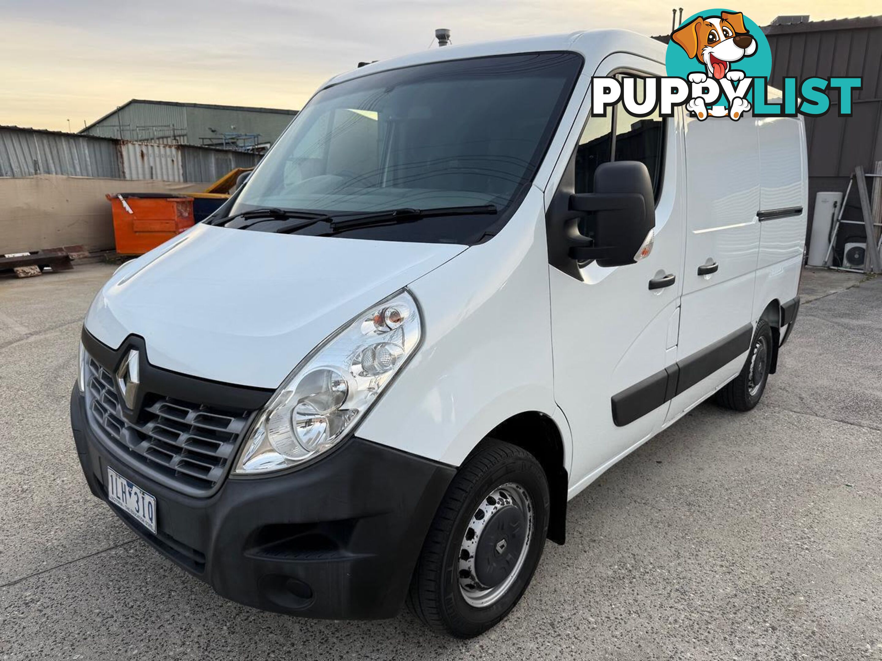 2017 RENAULT MASTER LOW ROOF SWB AMT  -