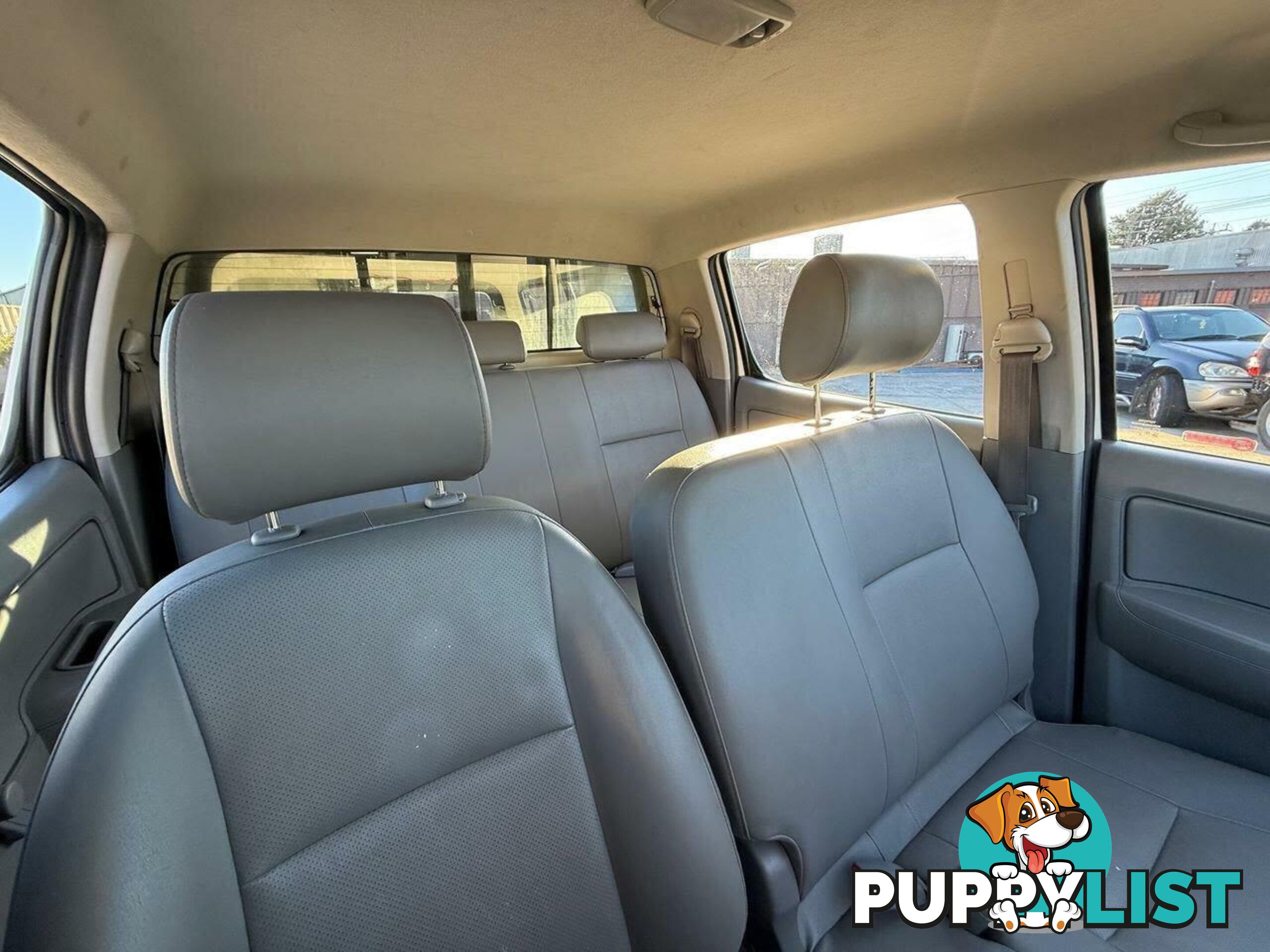 2010 TOYOTA HILUX WORKMATE TGN16R 09 UPGRADE UTE TRAY, 4 DOORS, 5 SEATS