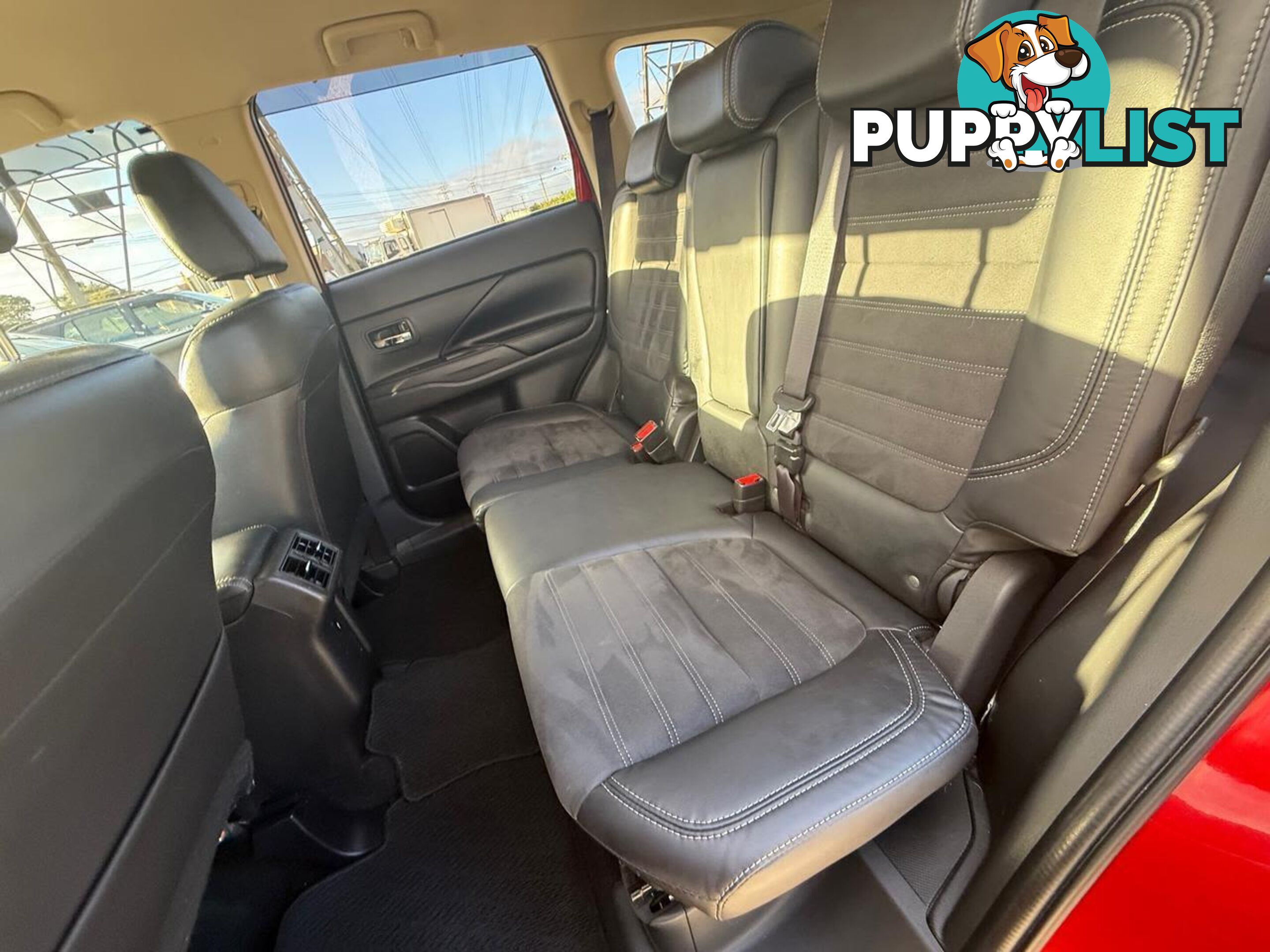 2019 MITSUBISHI OUTLANDER LS 7 SEAT (2WD) ZL MY19 SUV, 4 DOORS, 7 SEATS