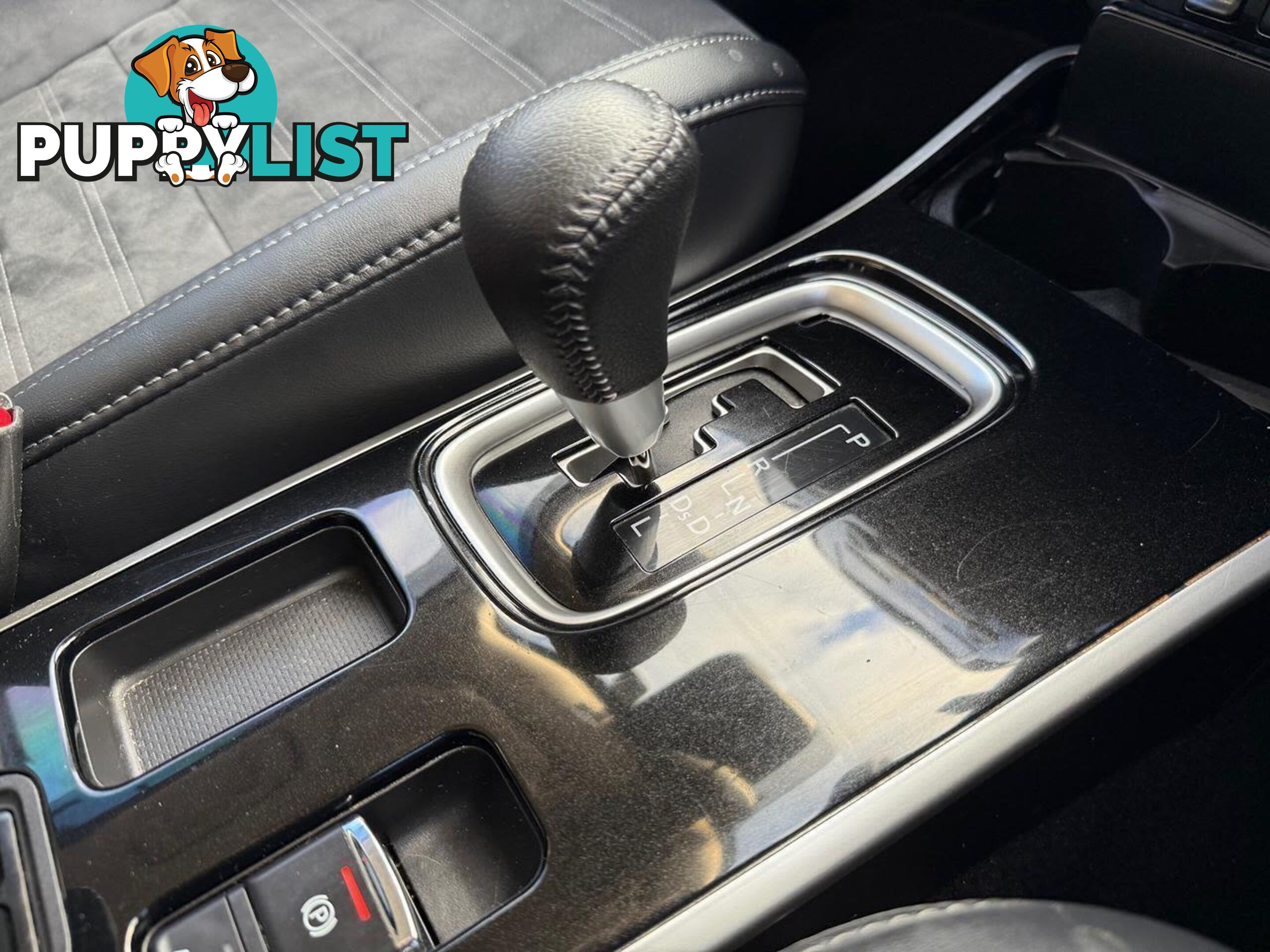 2019 MITSUBISHI OUTLANDER LS 7 SEAT (2WD) ZL MY19 SUV, 4 DOORS, 7 SEATS