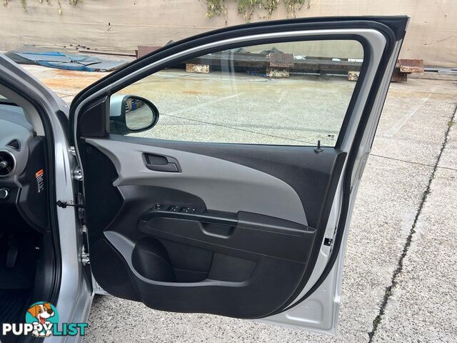 2012 HOLDEN BARINA CD TM MY13 HATCH, 5 DOORS, 5 SEATS