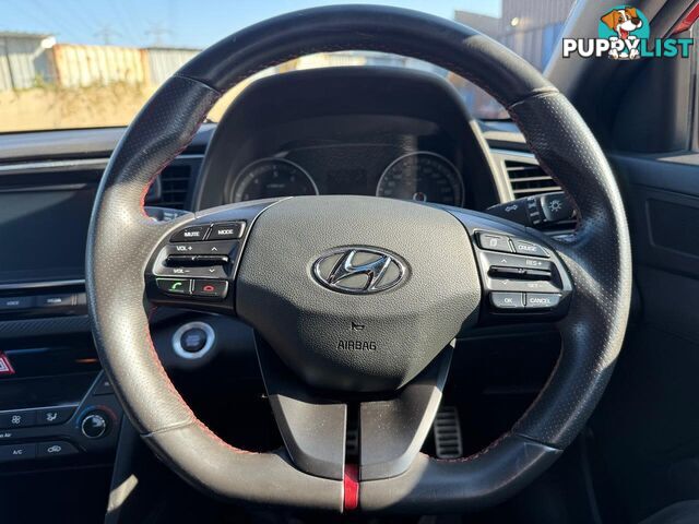 2018 HYUNDAI ELANTRA SR TURBO (RED) AD MY18 SEDAN, 4 DOORS, 5 SEATS