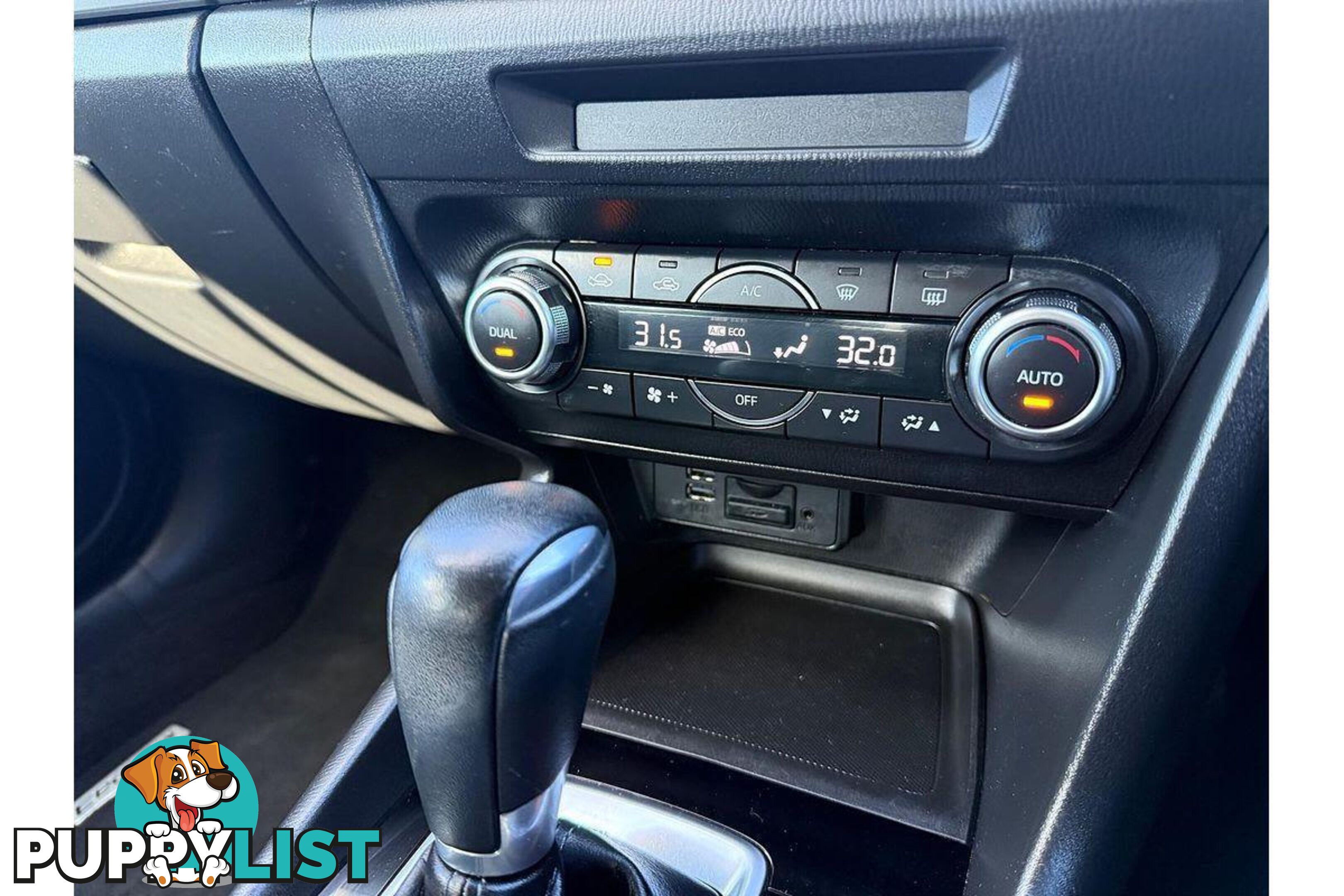 2017 MAZDA MAZDA3 TOURING F  HATCH, 5 DOORS, 5 SEATS