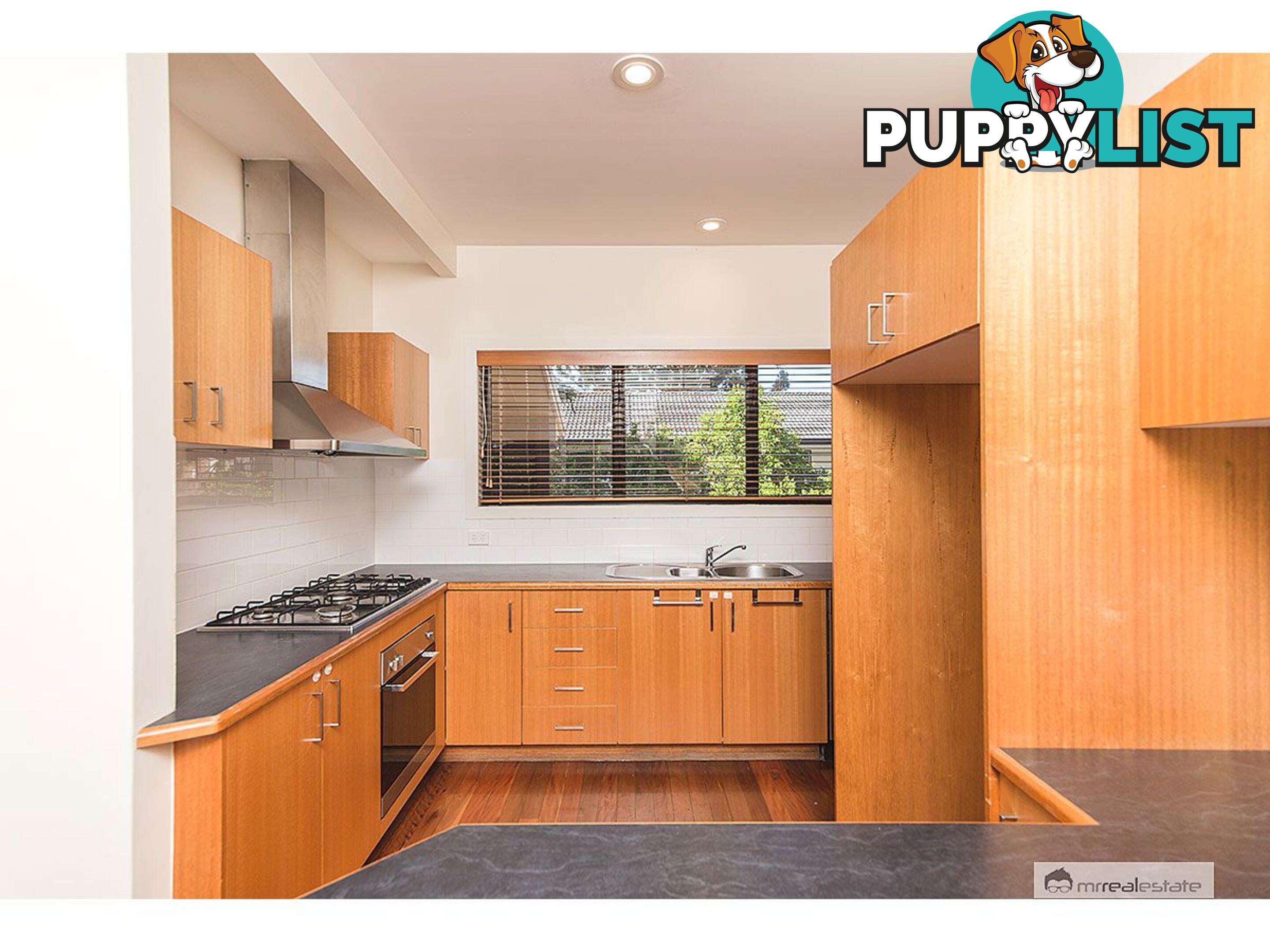 8 Herley Street The Range QLD 4700