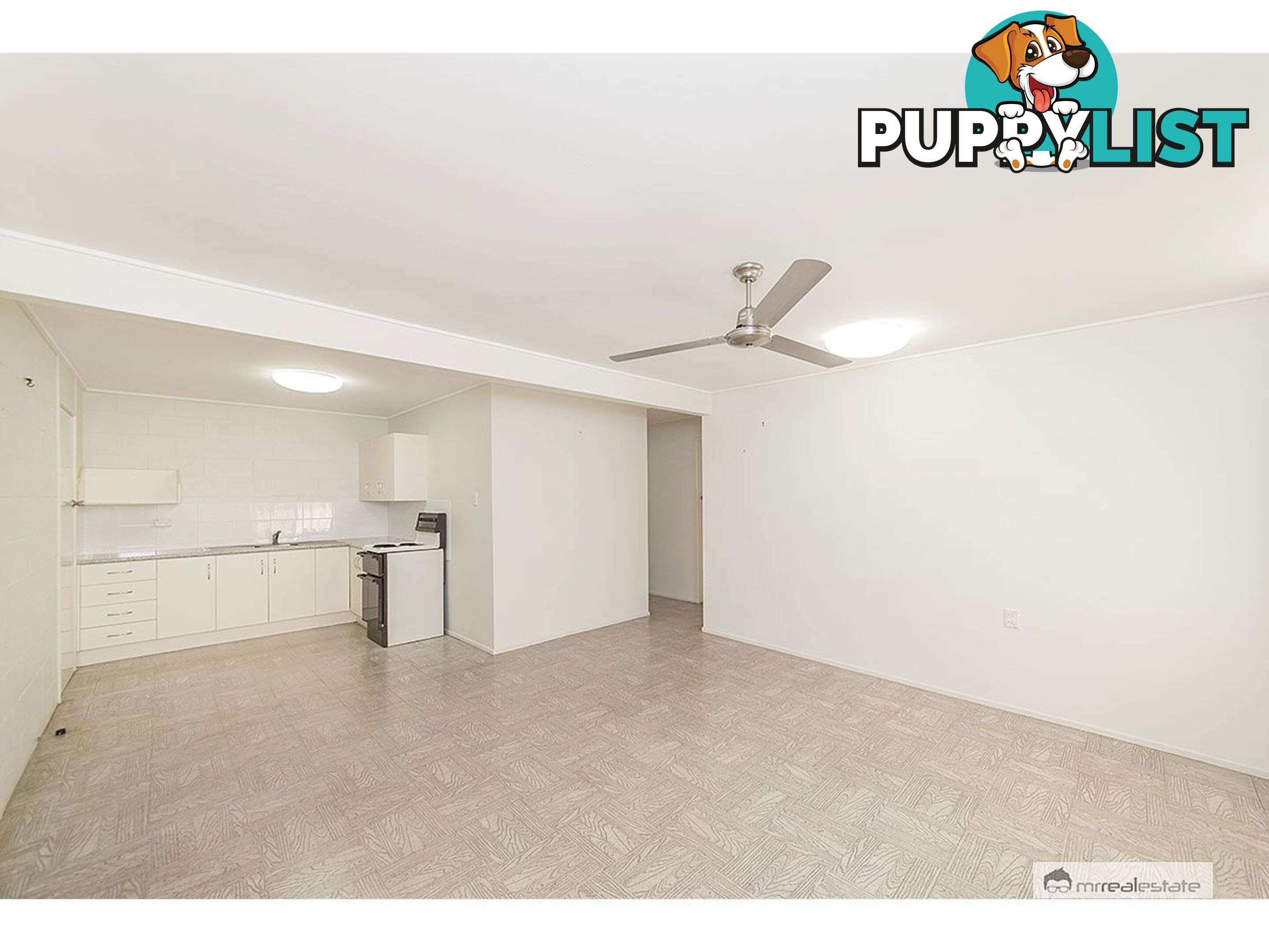 Unit 4 2 Whitman Street Park Avenue QLD 4701