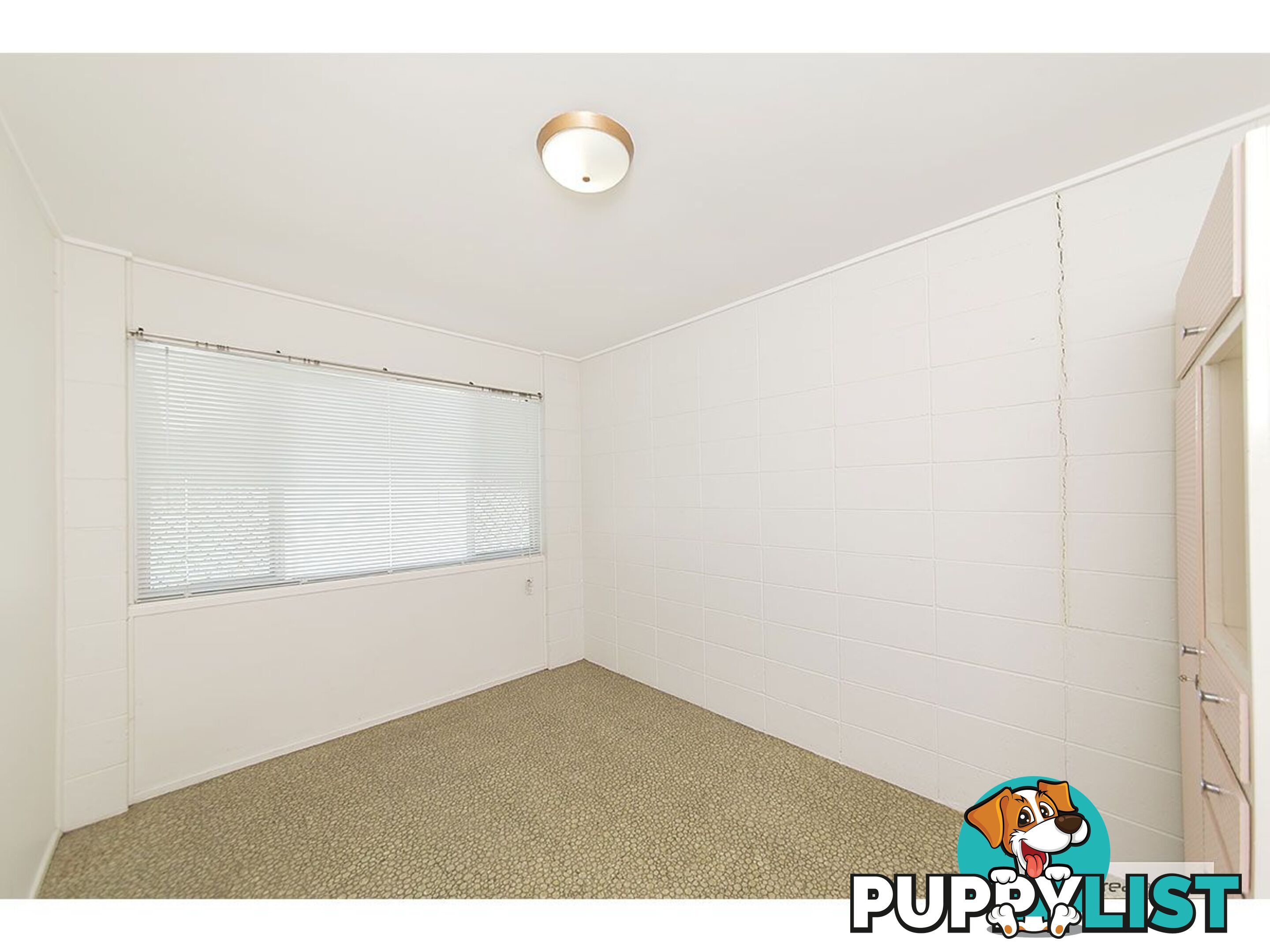 Unit 4 2 Whitman Street Park Avenue QLD 4701