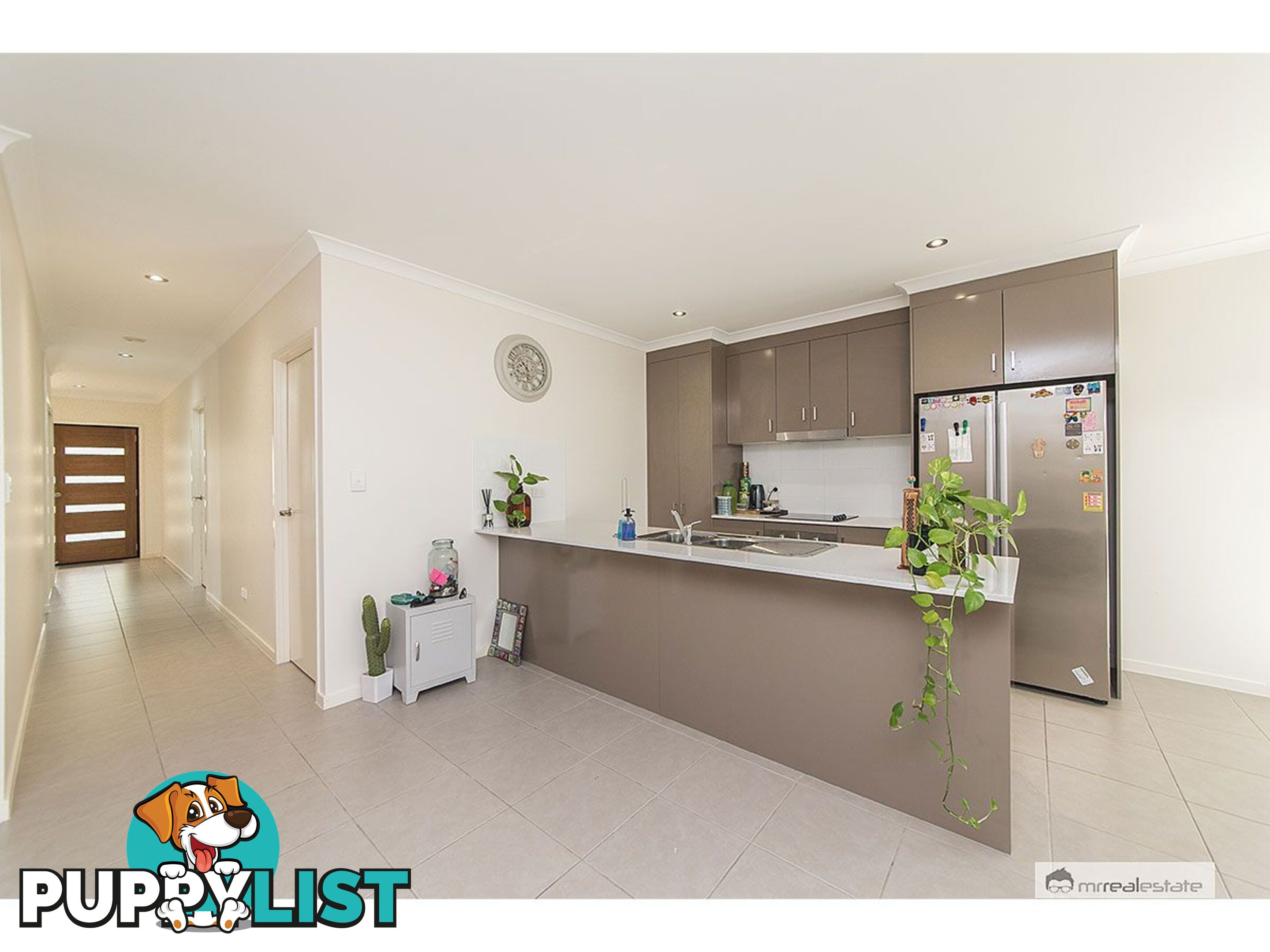 11 Varsity Crescent Norman Gardens QLD 4701