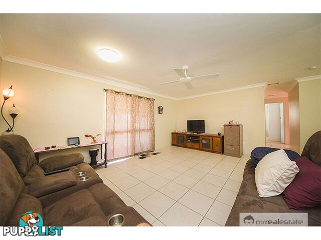 23 Stenlake Avenue Kawana QLD 4701