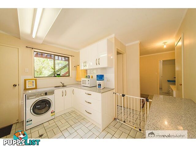 8 Mccamley Street The Range QLD 4700